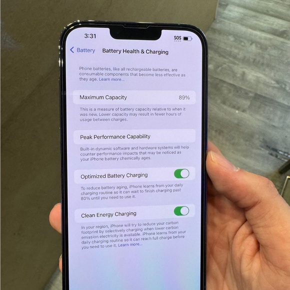 iPhone 13 pro max - Picture 5 of 5